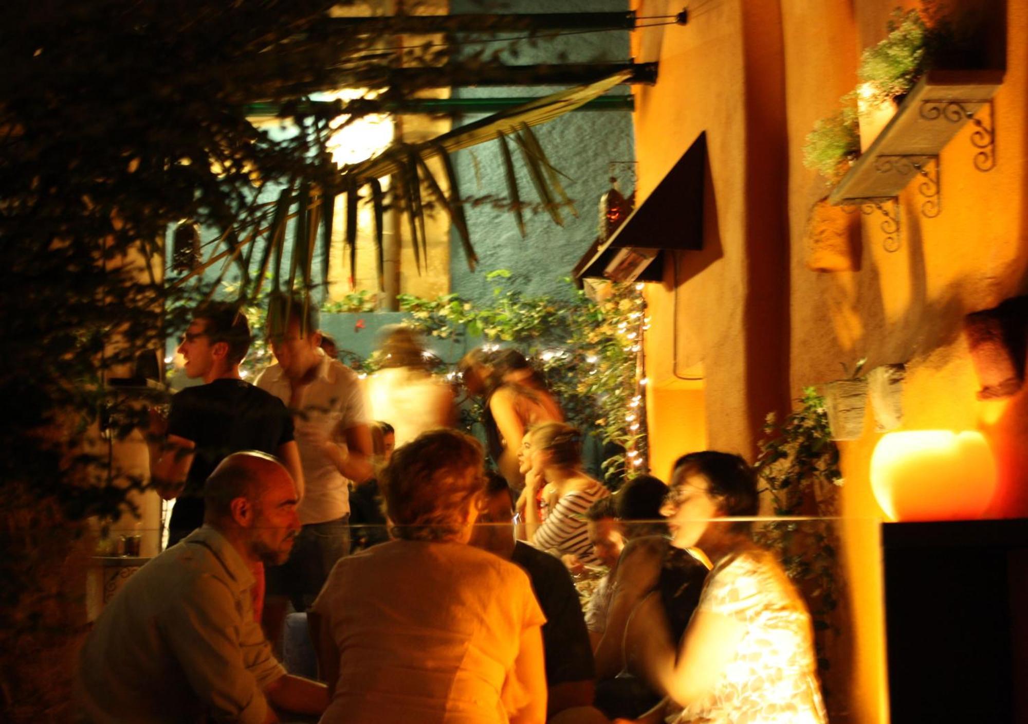 Albergue Revolutum Hostel Salamanca Dış mekan fotoğraf