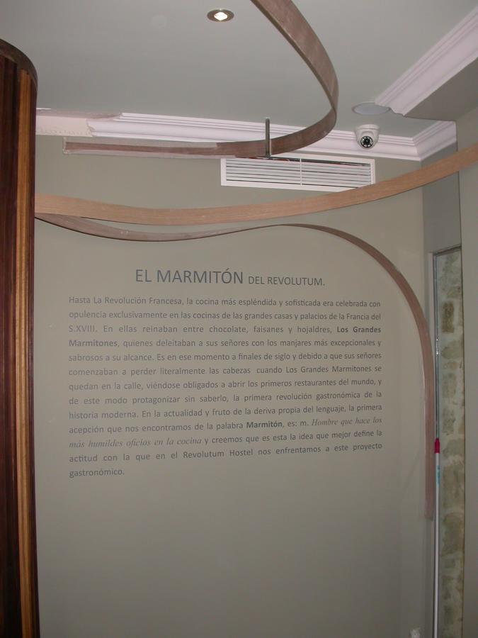 Albergue Revolutum Hostel Salamanca Dış mekan fotoğraf